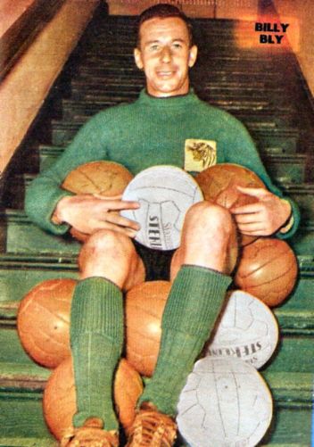 پیراهن پیراهن Hull City AFC ۵۹-۶۰ (Carry-over)